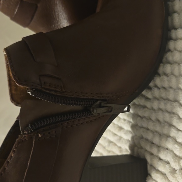 Clarks Bendables Leather Heeled Shooties Siize 9 - Picture 7 of 10